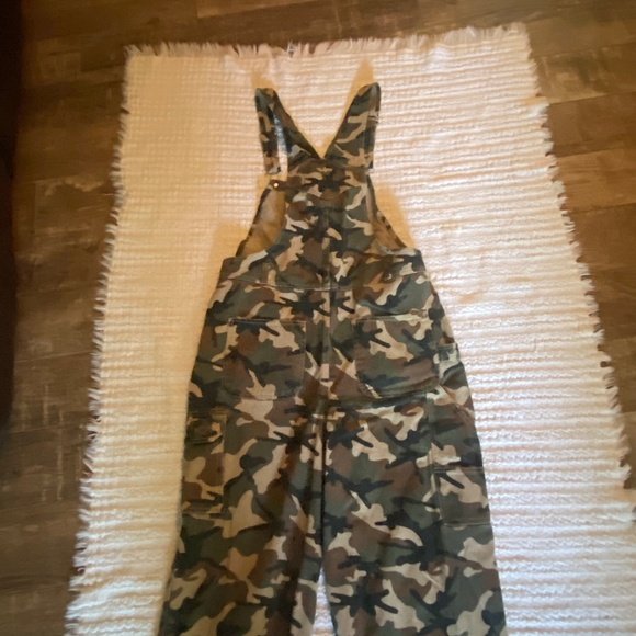 Men’s Camo Jean Overalls Size M Vintage NWOT - Picture 11 of 16